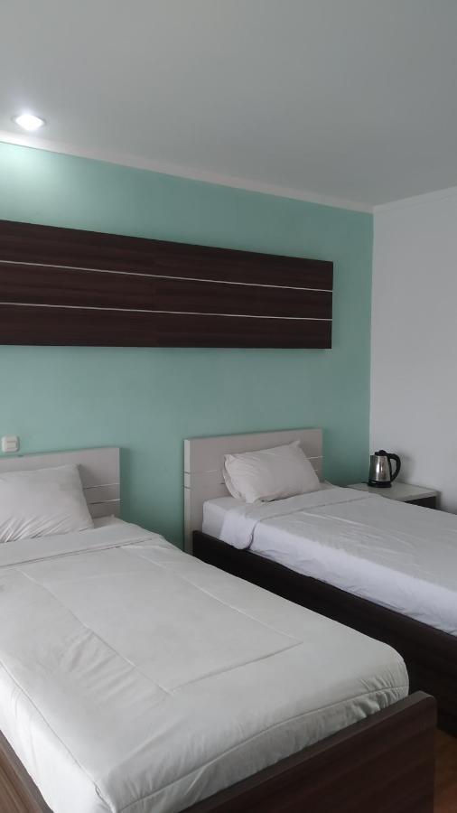 Puncak Village Hotel & Kampung Main Anak Gadok Экстерьер фото